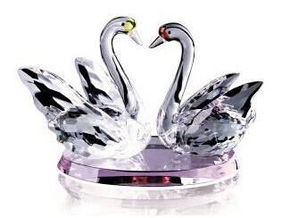 璀璨商机 水晶工艺品如何点亮日用品市场