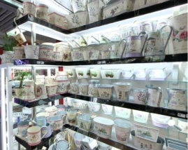 维尔华工艺品厂 义乌国际商贸城一区的日用品制造与商贸新窗口